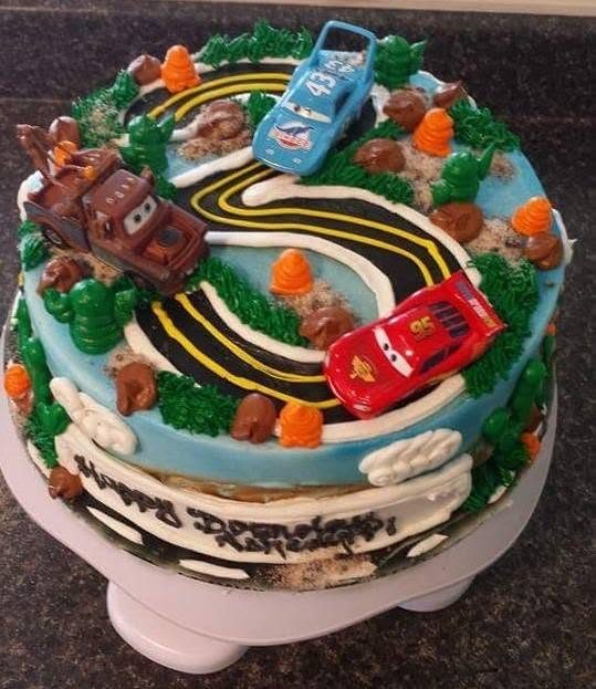 Lightning McQueen race track birthday cake
